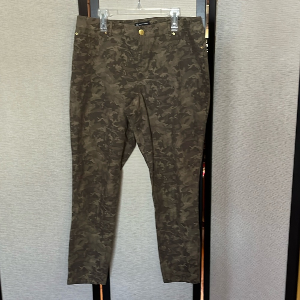 Camo pants